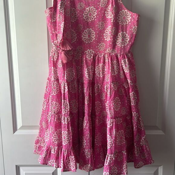 Mille Kiara Pink Daisy Tiered Floral Mini Dress Size Medium NWOT - Picture 3 of 6